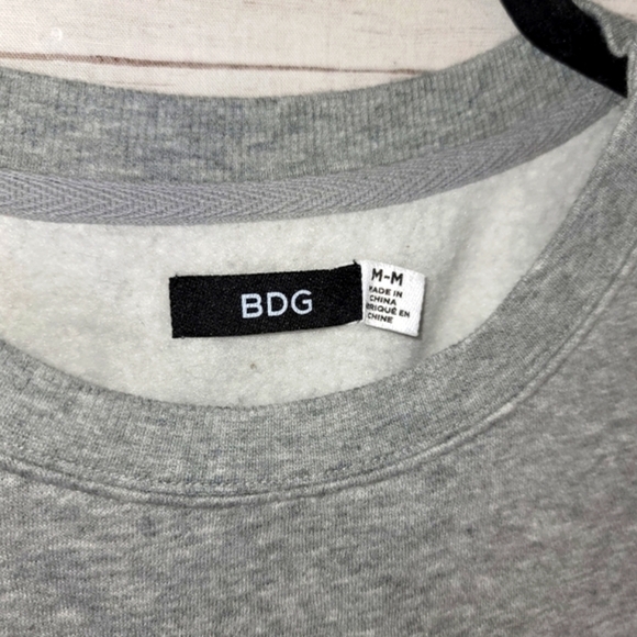 Urban Outfitters BDG Bubbalicious Grey Muscle Sweatshirt Romper, sz Medium - Picture 7 of 12